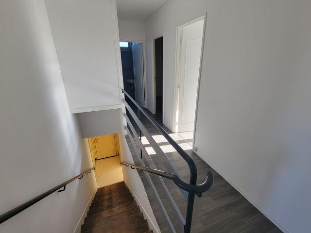 À BESSÉ SUR BRAYE MAISON T5 82 M²
