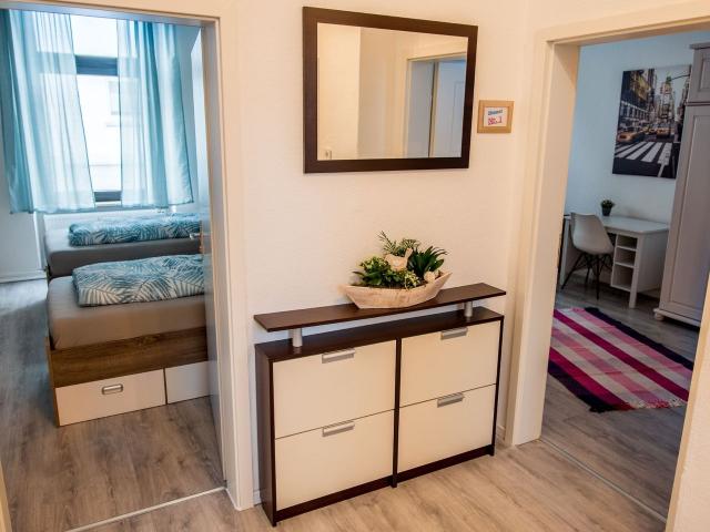 A BIG renovated 4 rooms Apartment with complete and high quality equipment for rent, Wuppertal Amsterdam Apartments for Rent
