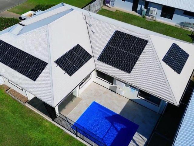 A Big Shed for your Boat, Solar with Battery, Pool and More!