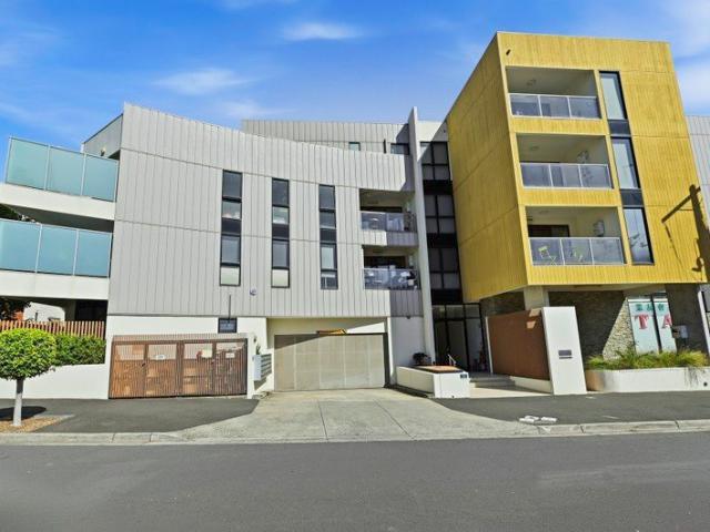 A Blackburn apartment that impresses on all fronts
