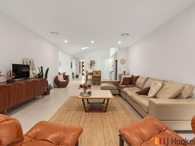 A Blue Chip Masterpiece With 2 bedroom Granny flat & Large Shed
