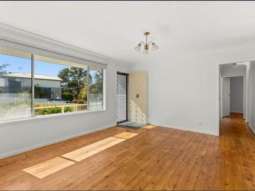 A Bright Kahibah Home with Room to Roam. FOUND it