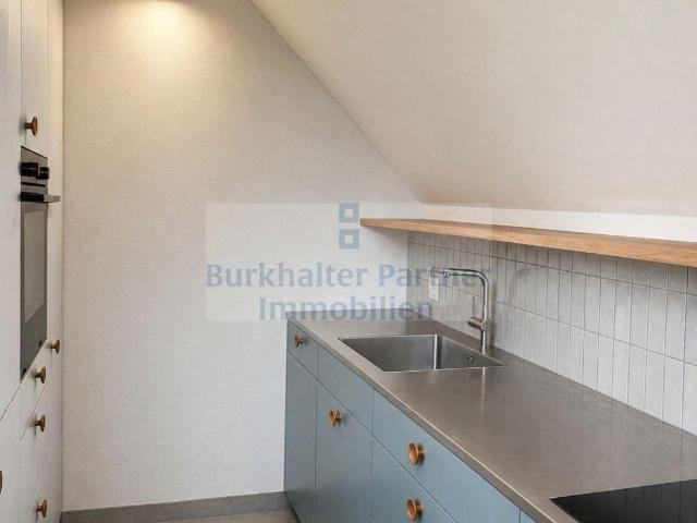 A bright, recently fully refurbished flat offering modern living comfort