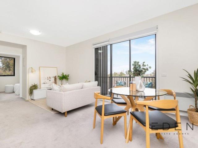 A Bright Start in Kensington's Green Corridor