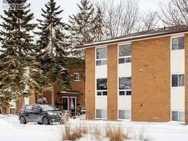 A Bsmt 8 Moir Street W, Peterborough, ON, K9H 7N4 house for lease | Listing ID X13524 | Royal LePage