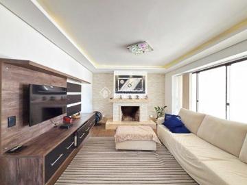 A casa dos sonhos com 3 quartos e suíte, piscina e vista para o rio no bairro Guarujá