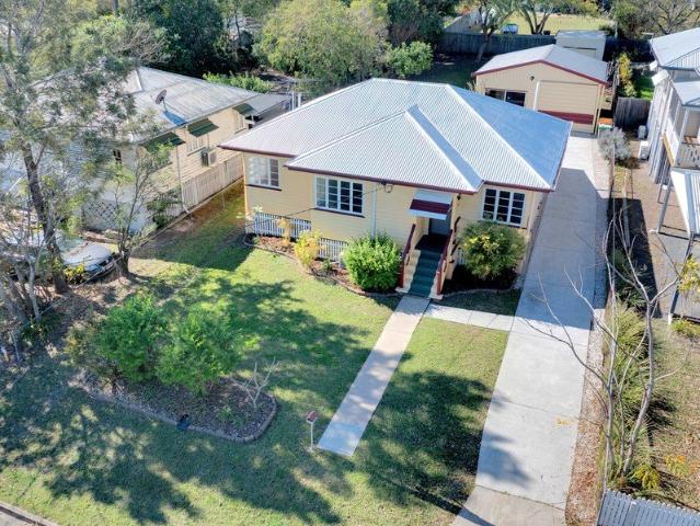 A Character Home, Dual Shed Setup & 809m of Pure Potential!
