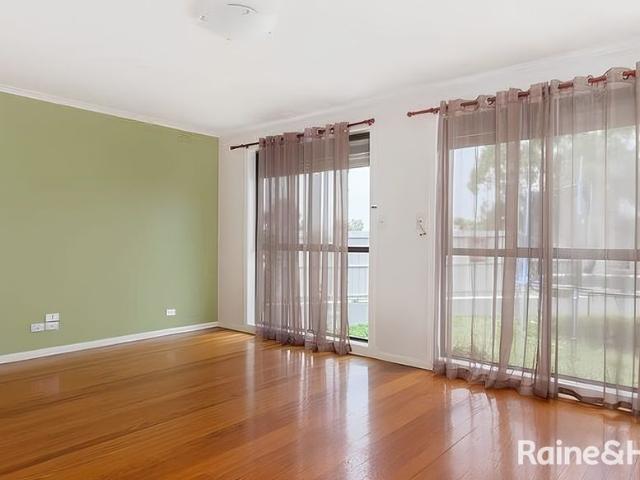 A charming and spacious unit