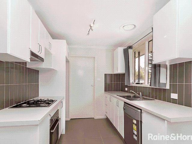 A charming and spacious unit