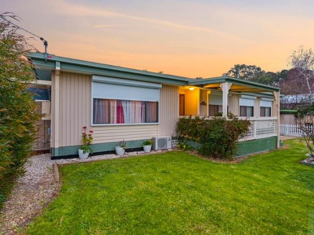 A Charming Cottage with Lifestyle Appeal