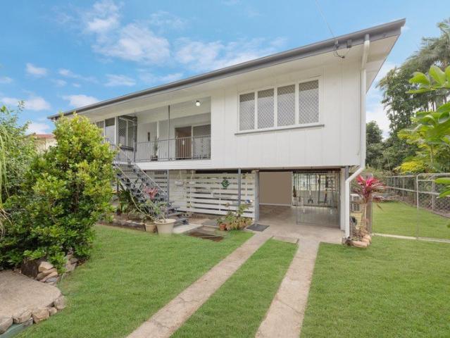 A Charming Family Home with Space to Grow in the Heart of Cranbrook!