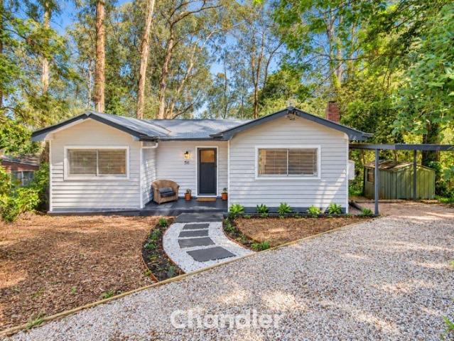 A Charming Hills Haven with Contemporary Comfort