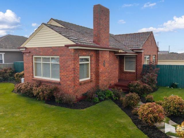 A Charming Home in a Central Setting