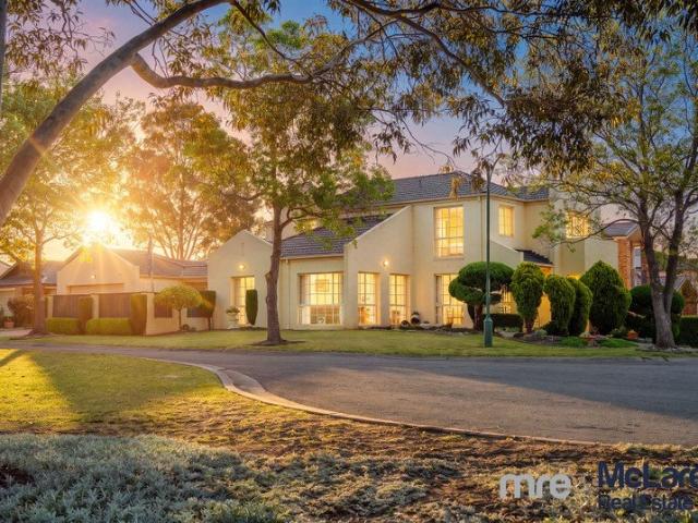 A Charming Home Where Nature, Light & Family Life Come Together