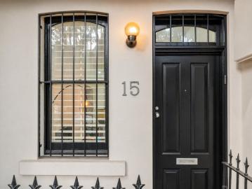 A Charming Inner City Hideaway in the Heart of Paddington's Arts and Design District