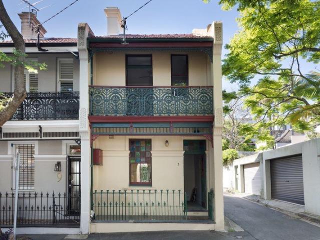 A Charming Paddington Terrace with Endless Potential