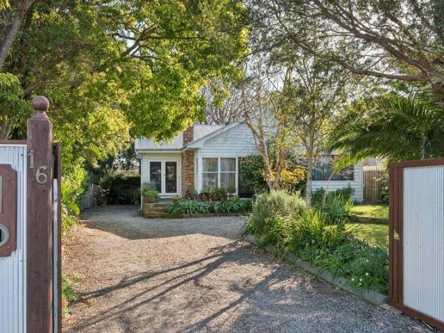 A Charming Property with Space, Privacy and Exciting Potential
