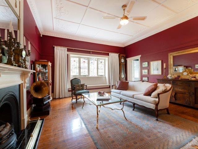 A Charming Urban Oasis Beautifully Maintained Circa 1920 California Bungalow