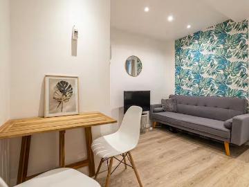 A chic and practical apartment, ideal for a relaxing stay Nice Amsterdam Apartments for Rent
