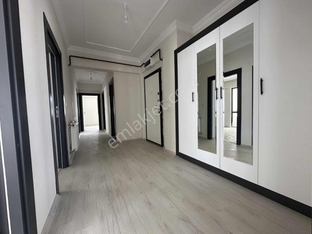 [a.cihangiroğlu]7/24 Güvenlik Kamerası/site İçi/sosyal Alanlar Karşısı!