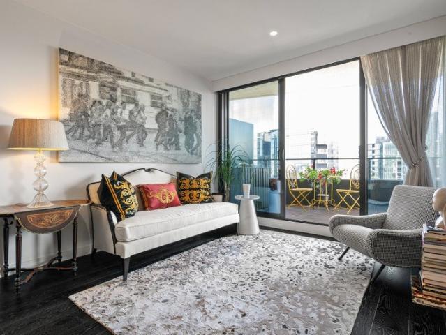 A city's edge sensation in the coveted 'Fifty Albert'