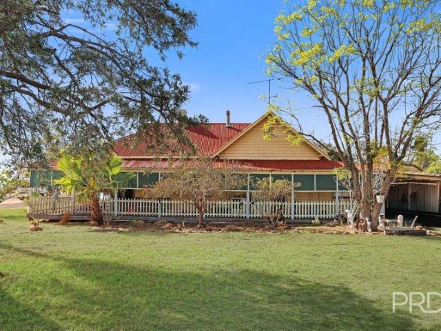 A Classic Country Opportunity Restore, Renovate & Reimagine