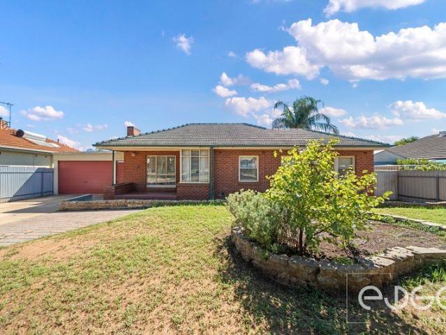 A Classic Canvas on 1,000sqm Renovate, Develop or Reimagine!