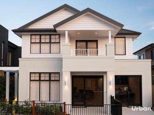 A classy modern contemporary exhibition home for high return investment!
