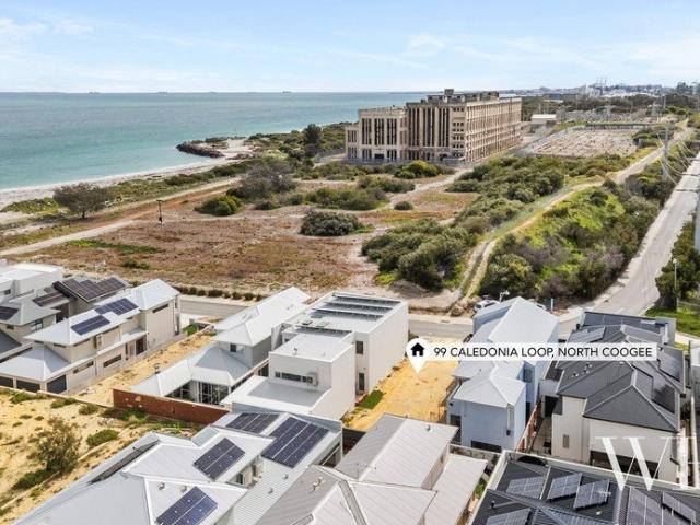 A Coastal Canvas: Dream, Build, Live