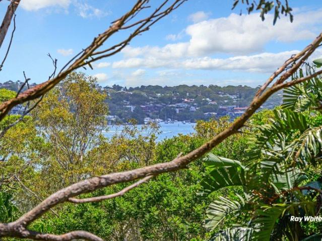 A Coastal Dream: Tranquil Garden Sanctuary with Leafy outlook & Water View