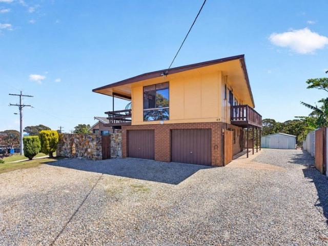 A Coastal Escape with Room to Grow