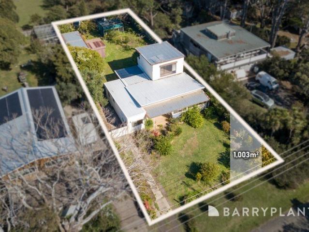A Coastal Opportunity With Options!