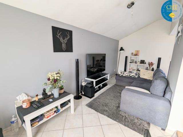 A COMBLESSAC à LOUER MAISON T5