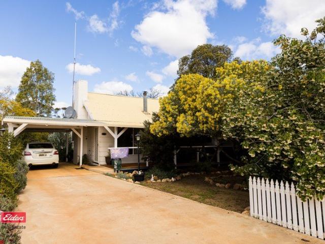 A Comfortable Country Home with Plenty of Space