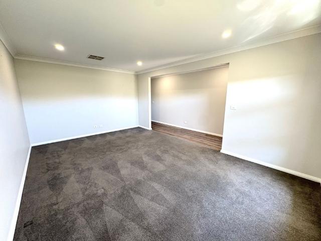 A Comfortable Family Home!