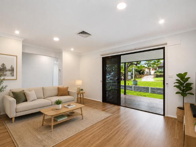 A comfortable family house near school and train station