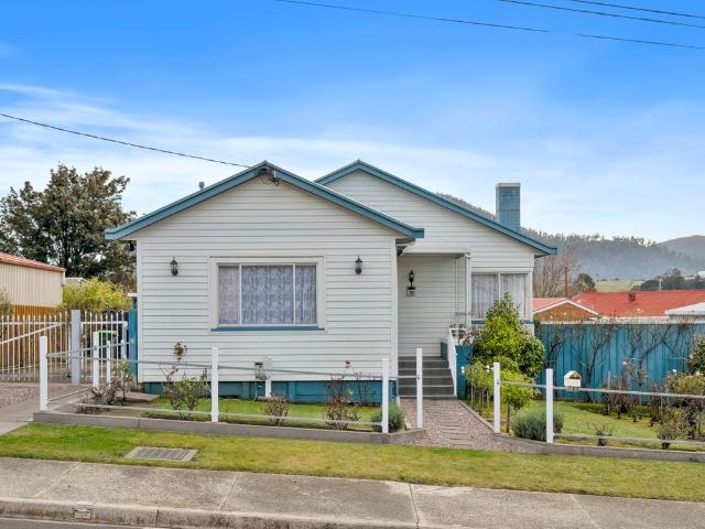 A comfortable home with space, storage and lifestyle appeal! Downton Property
