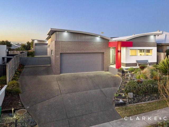 A COMPLETE FAMILY PACKAGE IN BOLWARRA!