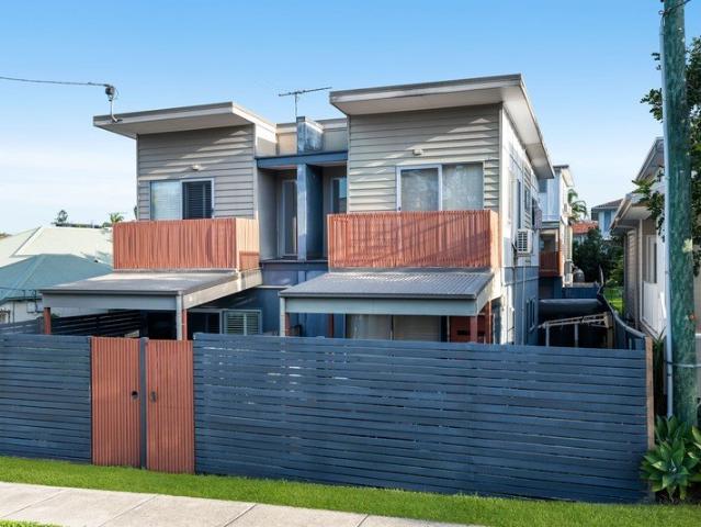 A Contemporary Townhouse Offering Effortless Comfort