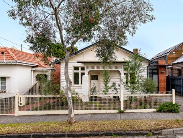 A Contemporary Interpretation of a Classic Coburg Victorian