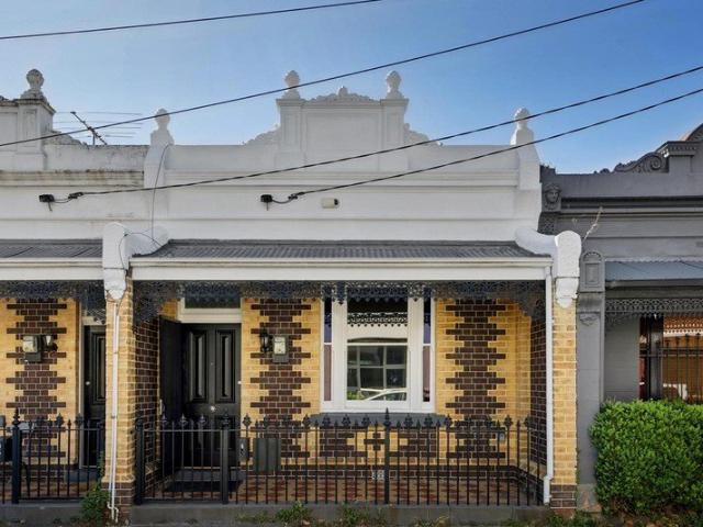 A cosmopolitan Carlton lifestyle