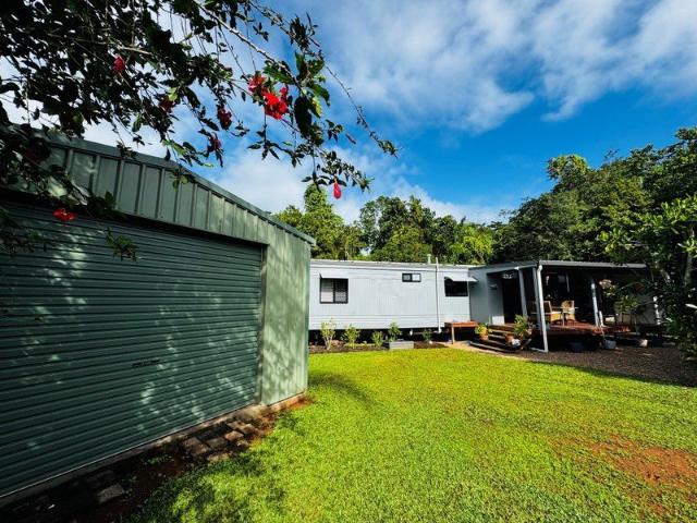 A Cosy Renovated Retreat with Shed at the End of a Cul de sac !