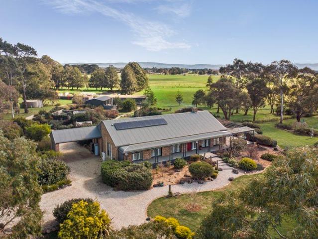 A Country Home With Genuine Soul