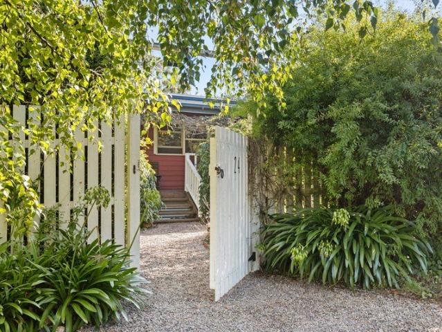 A Country Sanctuary of Space, Warmth & Lifestyle
