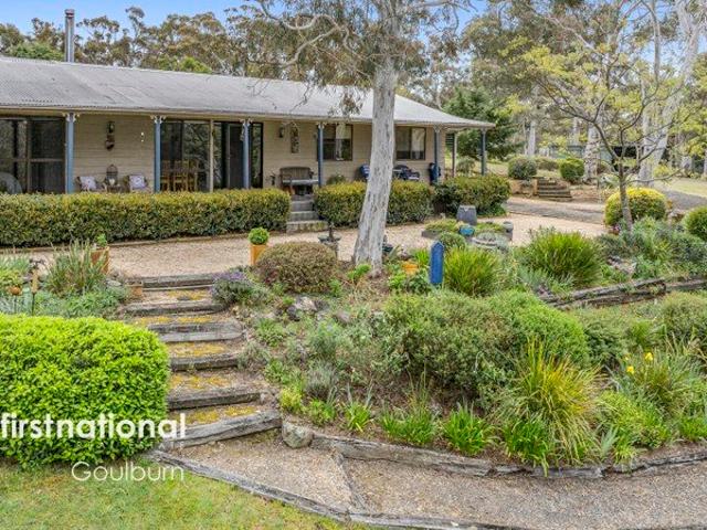 A COUNTRY RETREAT WITH SPACE & ENDLESS POSSIBILITIES