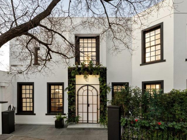 A Coveted Cul de Sac Garden Residence