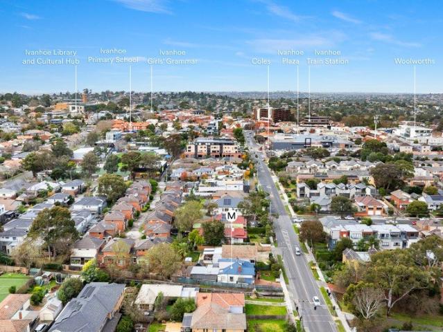 A Coveted Ivanhoe Address with Exceptional Potential