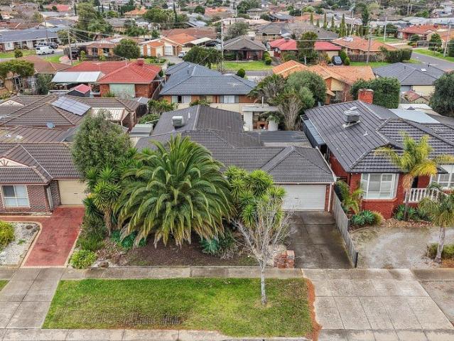 A Coveted Location In Leafy Seabrook