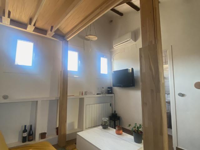 A cozy studio in Barcelona
