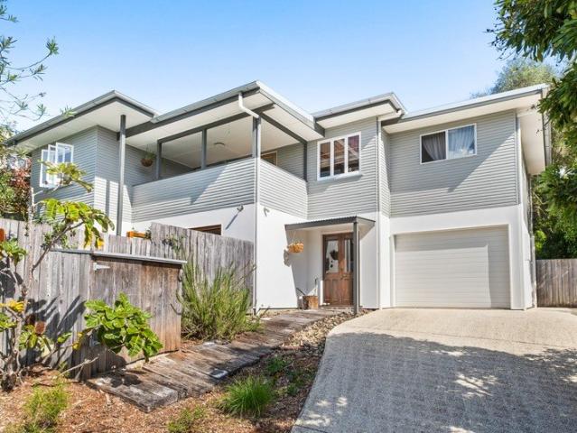 A Dual Living Dream with Timeless Character and Lots of Heart!